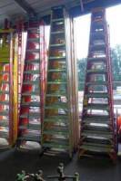 Fiberglass Step Ladder, 12'