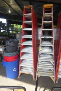 Louisville 10' Fiberglass Step Ladder