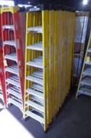 Fiberglass Step Ladder, 8'