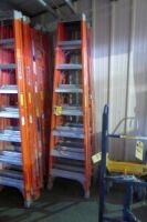 Fiberglass Step Ladder, 8'