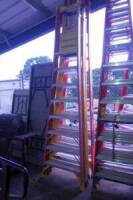 Werner Podium 10' Fiberglass Ladder