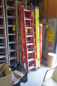 Fiberglass Extension Ladder, 8'