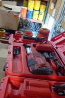 Milwaukee 12V Cordless Hammer Vac w/Charger & Case
