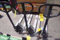 Roughneck Pallet Jack, 500#