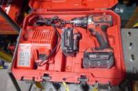 Milwaukee Cordless Drill w/(2) Batteries & (1) Charger