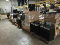LOT ASST'D PEAVEY ELECTRONICS, SPEAKERS, GUITAR AMPLIFIERS, POWER AMPLIFIERS, PORTABLE POWERED AUDIO SYSTEMS, PR SUB, BANDIT 112, VYPYR VIP-2, VIP-3, XR-AT, 6505+, PV 115, PVXP SUB, PVI PORTABLE, PV I4B, 6505MH, MAX 115, HEADLINER 410 SPEAKER DM115, ESCOR