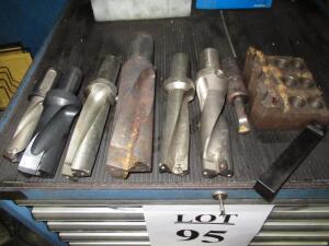 (LOT) ASSORTED DRILLS, TOOL HOLDER AND INSERTS, CABINET INCLUDED