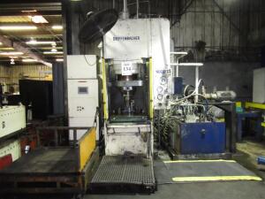 1997 DIEFFENBACHER 400-TON, STRAIGHT SIDE HYDRAULIC PRESS, EQUIPPED WITH SIEMENS COROS 0P5 OPERATORS INTERFACE WITH TOUCH PAD AND LED DISPLAY, STROKE