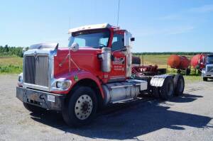 2003 INTERNATIONAL 9900i series L9327 conventional truck tractor