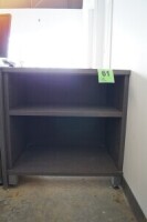 Melamine table with 2 levels