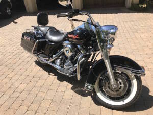 1997 Harley-Davidson FLHR Road King - Black ROAD KING, 1340CC, MILES 6768, VIN# 1HD1FDL31VY612022, (HD10) (LOCATION: 18925 South Western Ave,Torrance, CA (Please allow 14 business days for delivery of Titles. These Titles will be Fedexed to the addresses 