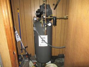 CAMPBELL HAUSFELD VERTICAL 2-STAGE AIR COMPRESSOR