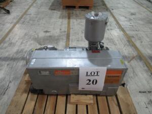 BUSCH VACUUM PUMP MODEL RA0165.D506.1001, WITH BALDOR 7.5 HORSEPOWER MOTOR MODEL 0623-912-881