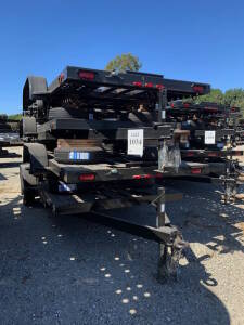 (4) 2016 CARSON 6' X 17' HEAVY DUTY CAR HAULER WITH STEEL BED 4543KG/9995 POUND CAPACITY SC172 TRAILERS VIN#'S 4HXSC1727HC189866, 4HXSC1729HC189867, 4HXSC172XHC189876, 4HXSC1724HC189842 (LOCATION: 18925 South Western Ave,Torrance, CA 90503)4)