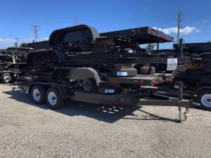 (4) 2016 CARSON 6' X 17' HEAVY DUTY CAR HAULER WITH STEEL BED 4543KG/9995 POUND CAPACITY SC172 TRAILERS VIN#'S 4HXSC1722HC189760, 4HXSC1725HC189770, 4HXSC1727HC189771, 4HXSC1721HC189765 (LOCATION: 18925 South Western Ave,Torrance, CA 90503)