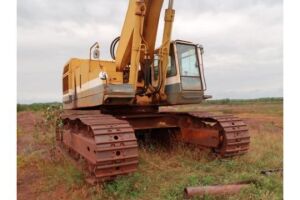 Komatsu PC650 LC Hydraulic Excavator, S/N A25002, 11 ft. 10 in. Stick, Sand Bucket, 18,152 hours indicated